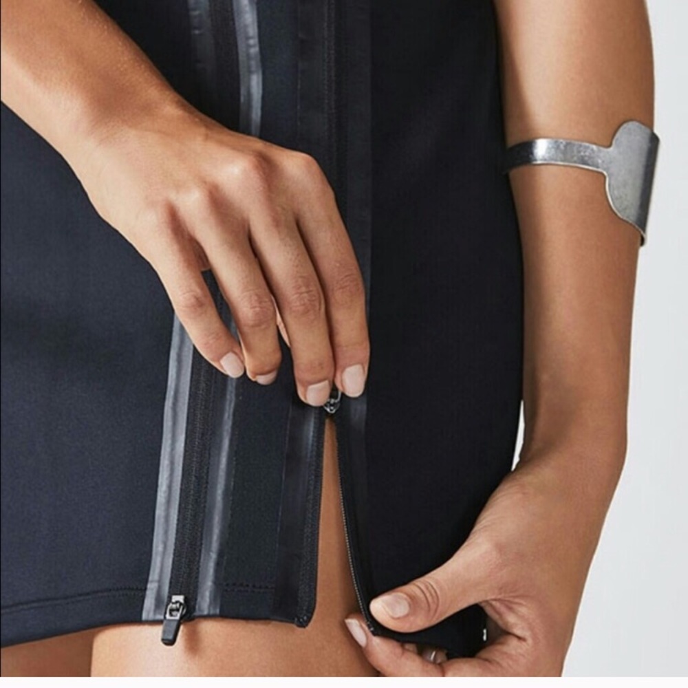 Fabletics Cornado Skirt - Picture 3 of 8